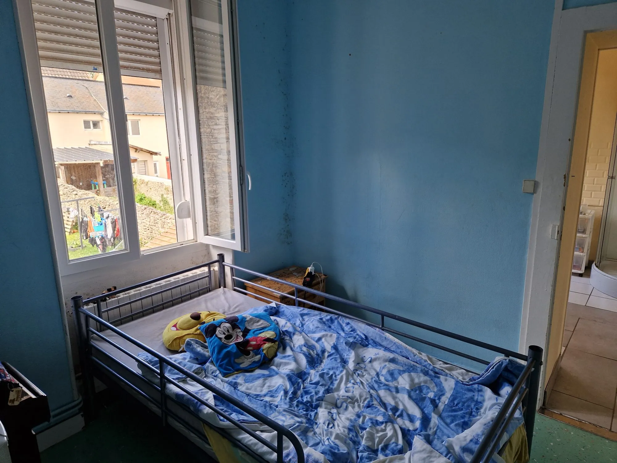 Maison de ville à vendre à Mamers - 87 m², terrasse, garage, locataire en place 