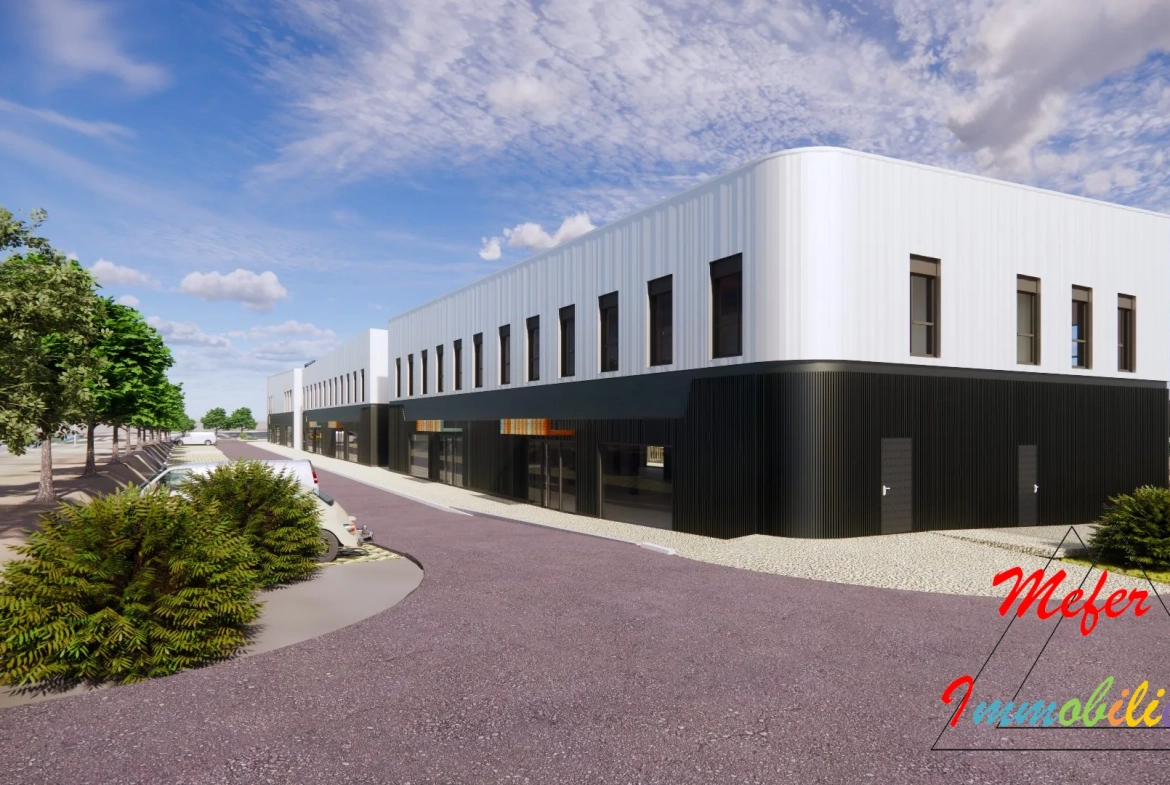 Centre commercial neuf à Marseillan avec bureaux en entrée de ville 