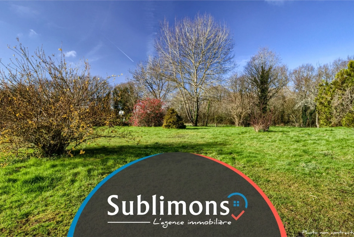 Terrain constructible de 401 m² à vendre à Theix-Noyalo, exposé sud 