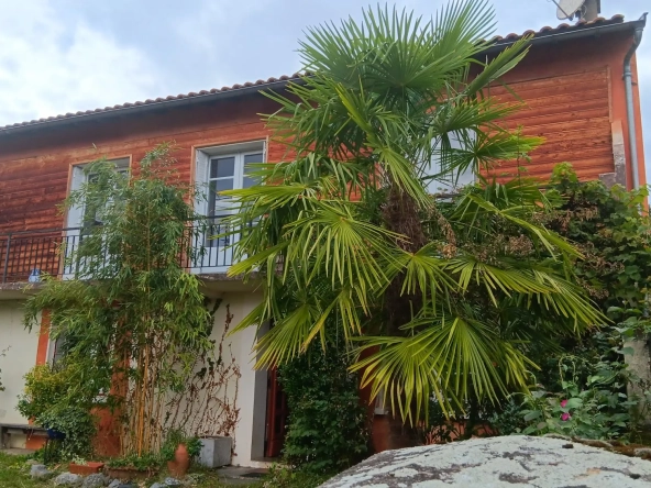 Maison à vendre à Aspet (31160) - 120 m² avec jardin et stationnement
