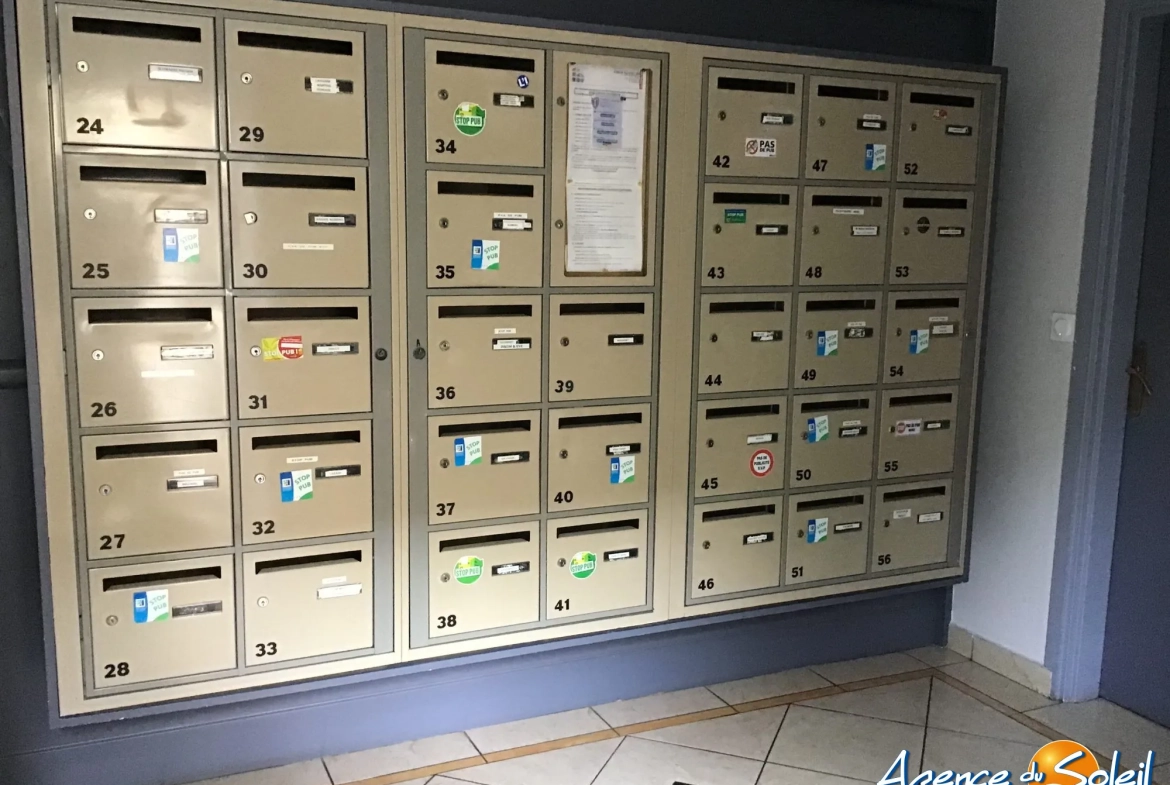 Appartement T2 avec parking, piscine et balcon à Perpignan 