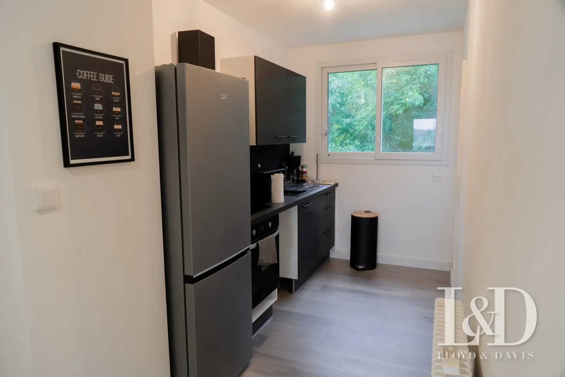 Appartement rénové de 80 m² à vendre à Saumur, excellent pour investissement 