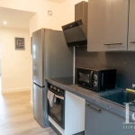 Appartement rénové de 80 m² à vendre à Saumur, excellent pour investissement