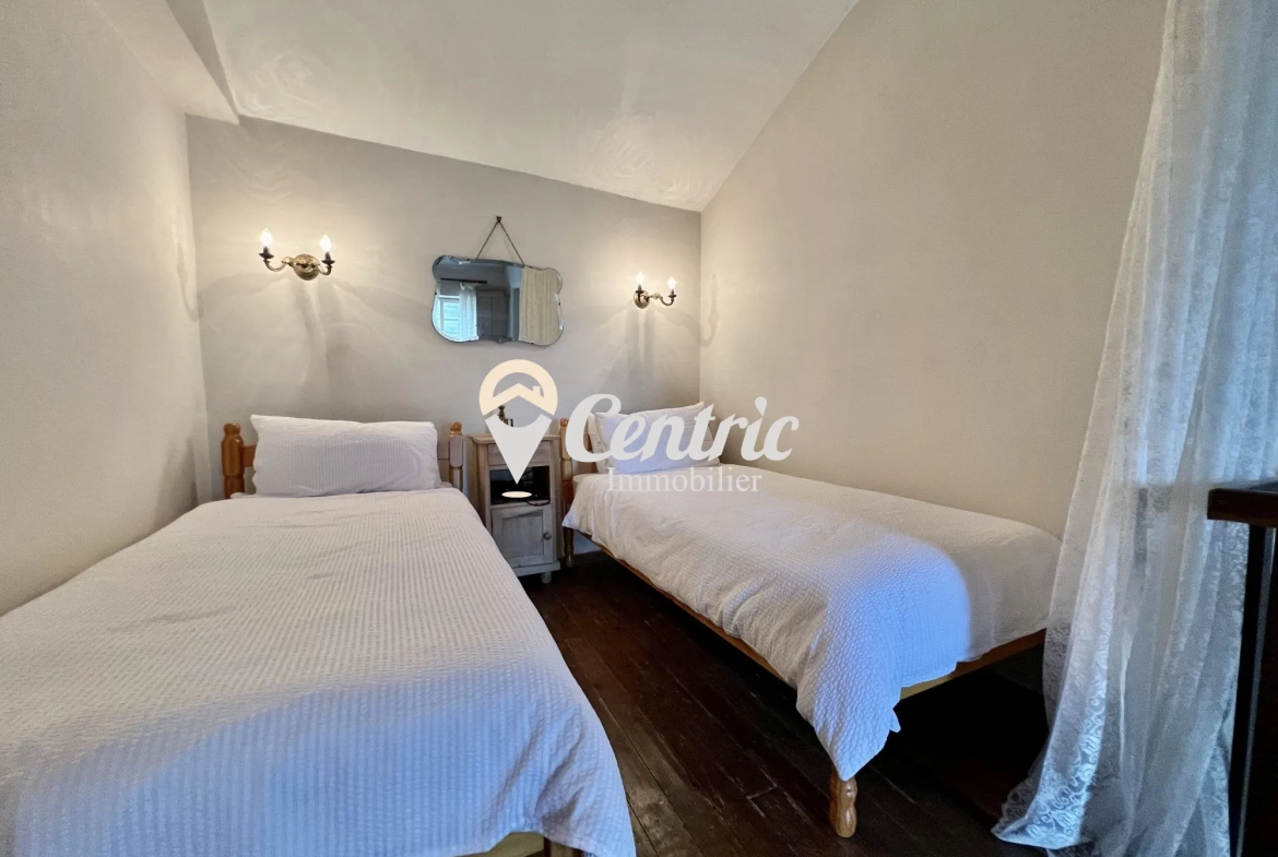 Maison de Bourg en Pierre avec Terrain à Neuvy-Bouin - Opportunité à 70 000 € 