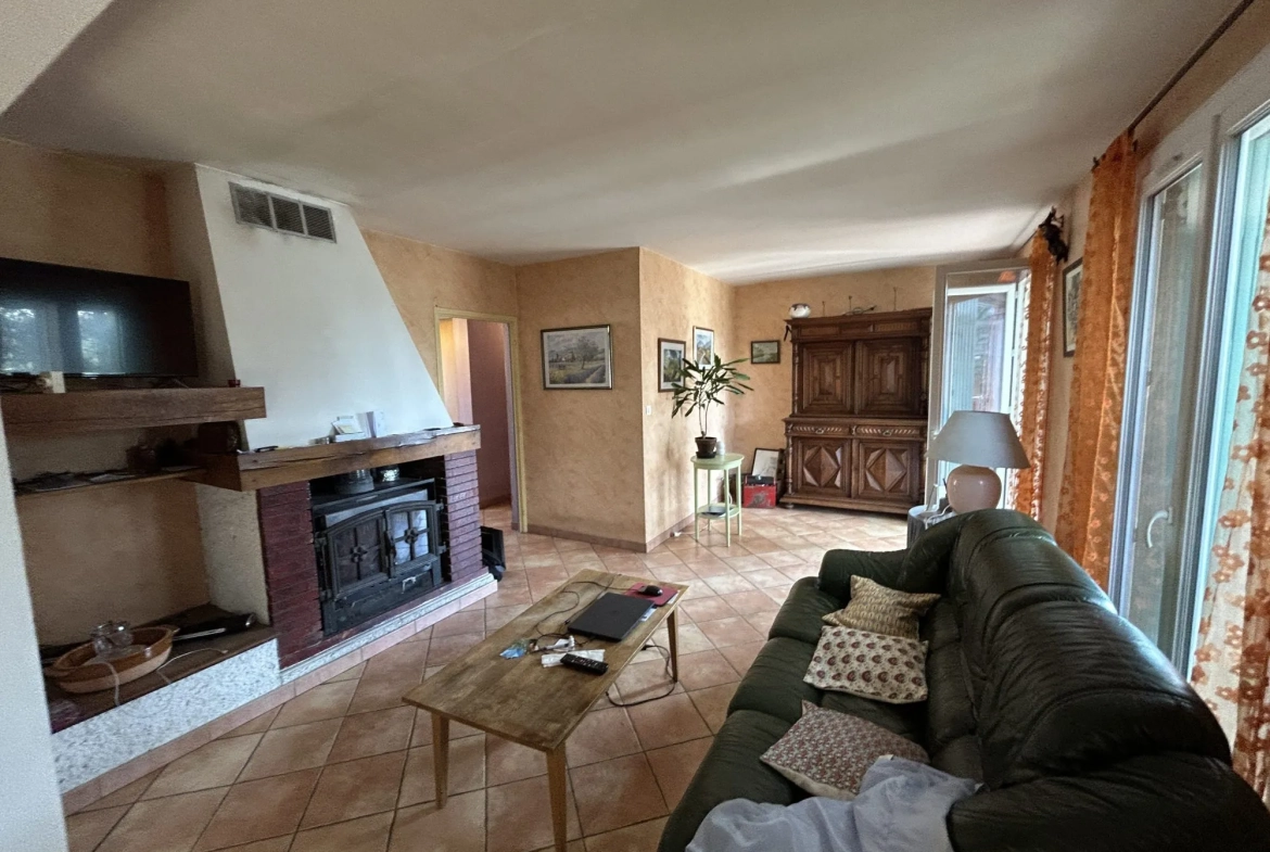 Vente maison avec jardin, dépendance et vue sur Limoux 