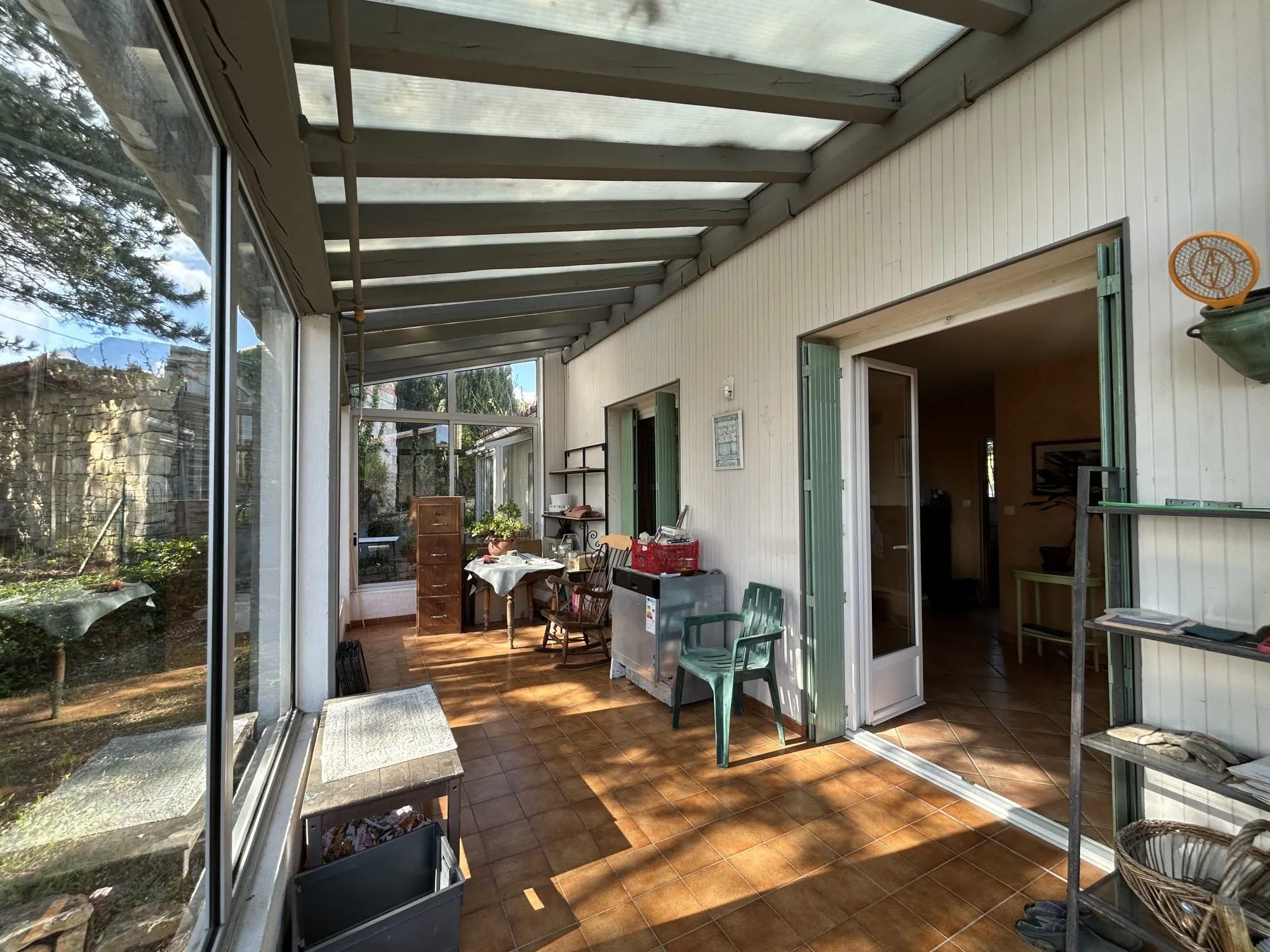 Vente maison avec jardin, dépendance et vue sur Limoux 
