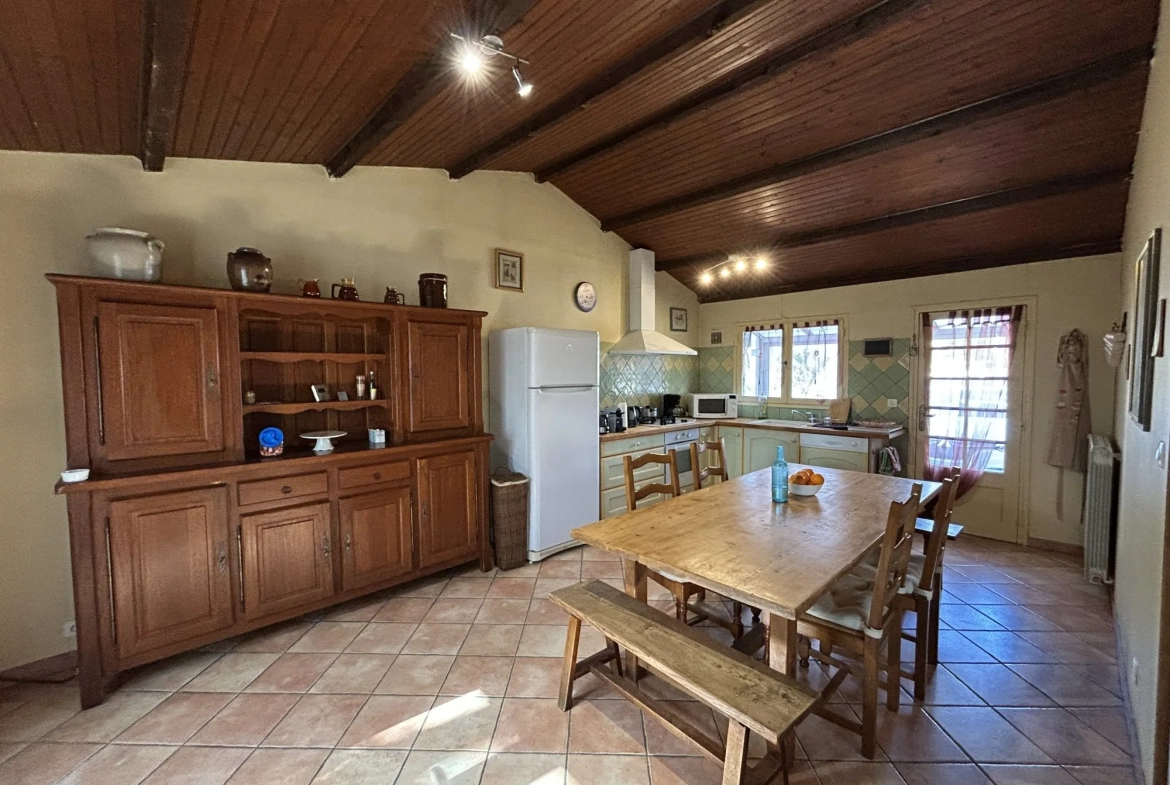 Vente maison avec jardin, dépendance et vue sur Limoux 