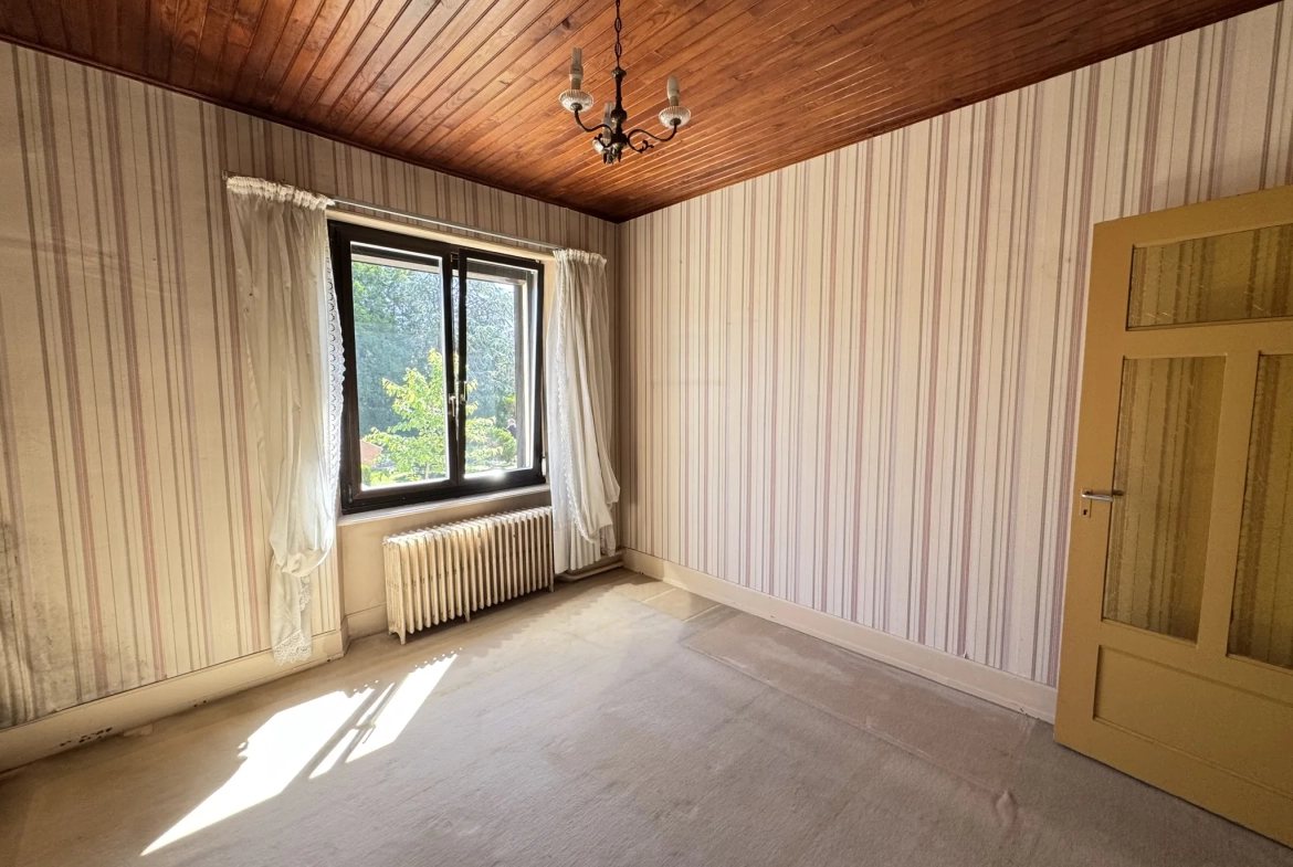 Maison à rénover de 6 pièces avec jardin à Belfort proche Valdoie 