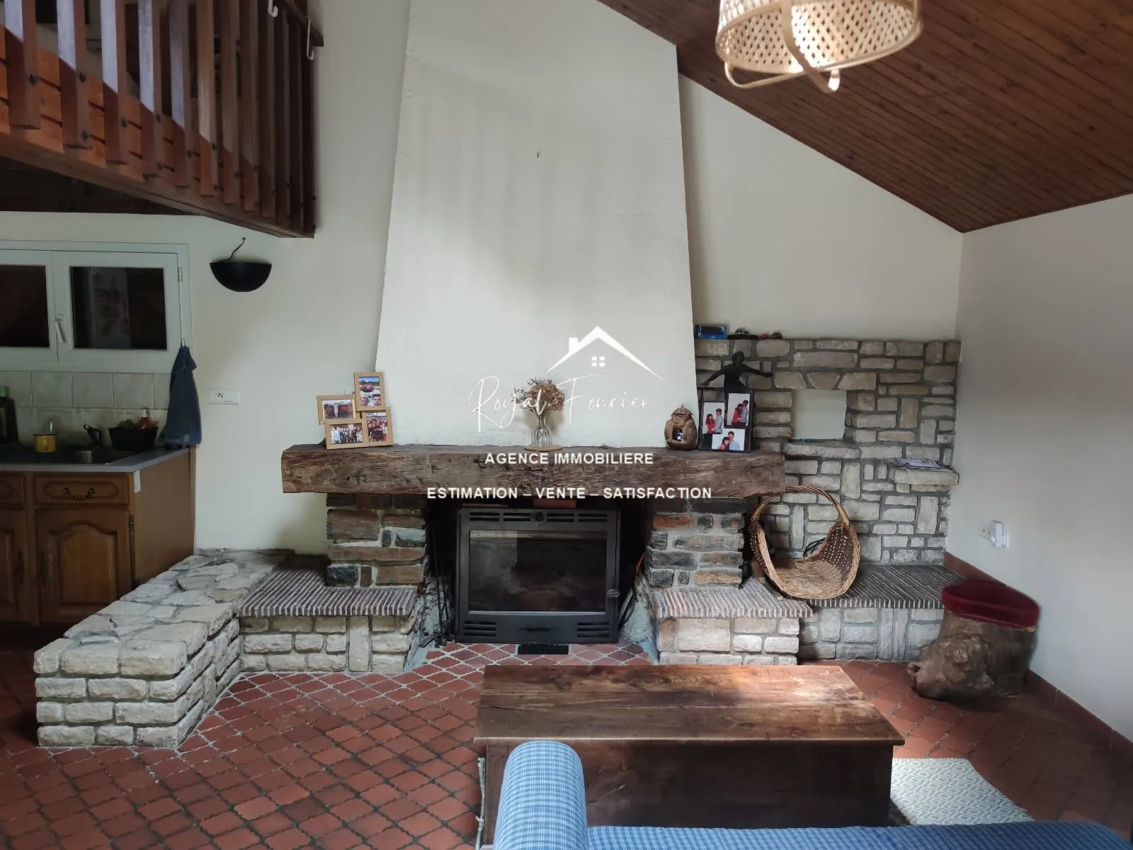 Maison ancienne de 45 m² à Châtellerault avec grand terrain, idéal pour vivre au calme 
