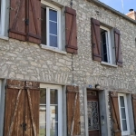 Maison de bourg avec 5 chambres et jardin à Bransles (77)