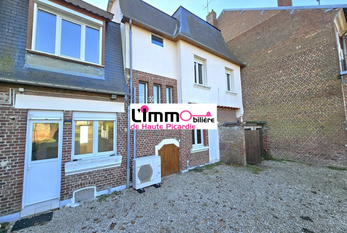 Maison familiale à vendre à Chaulnes - 156 m² avec terrain de 1253 m² 