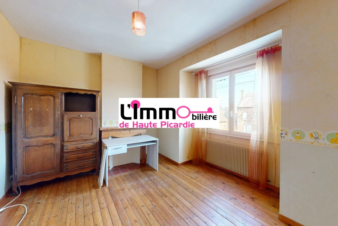 Maison familiale à vendre à Chaulnes - 156 m² avec terrain de 1253 m² 