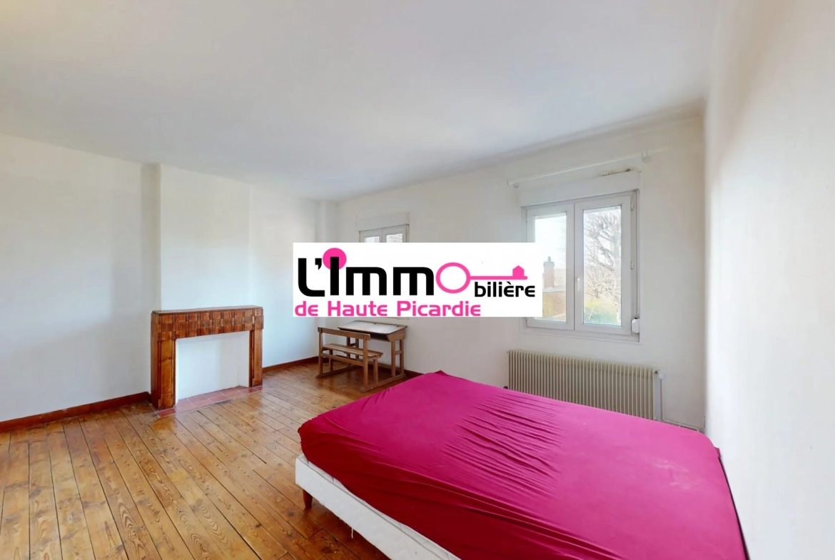 Maison familiale à vendre à Chaulnes - 156 m² avec terrain de 1253 m² 