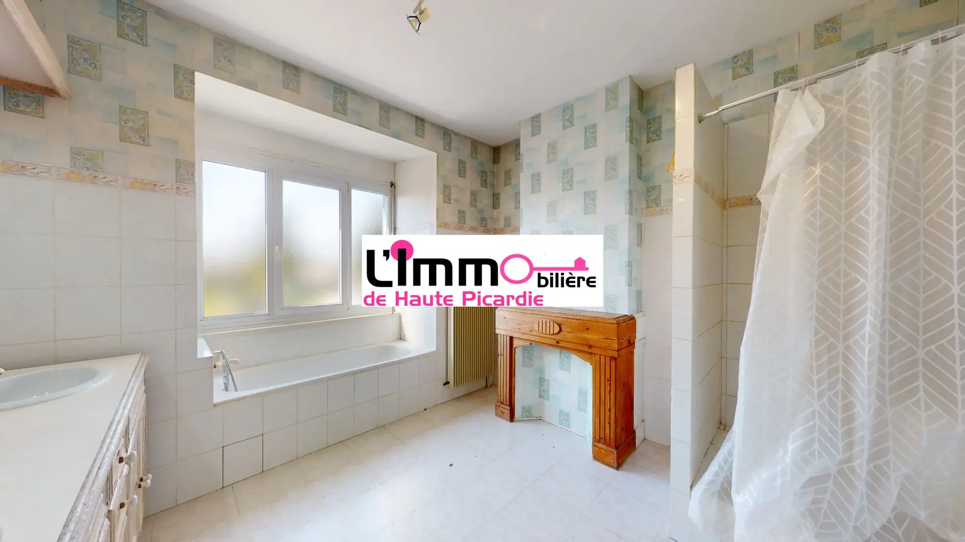 Maison familiale à vendre à Chaulnes - 156 m² avec terrain de 1253 m² 