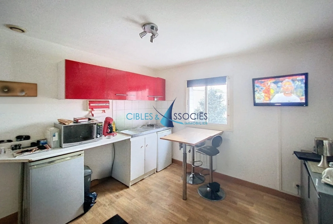 Immeuble de rapport à Sainte-Catherine de 110 m² avec potentiel locatif 