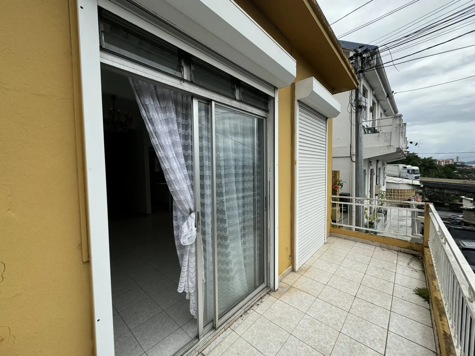 Maison T4 à vendre à Fort-de-France avec vue sur la Baie 