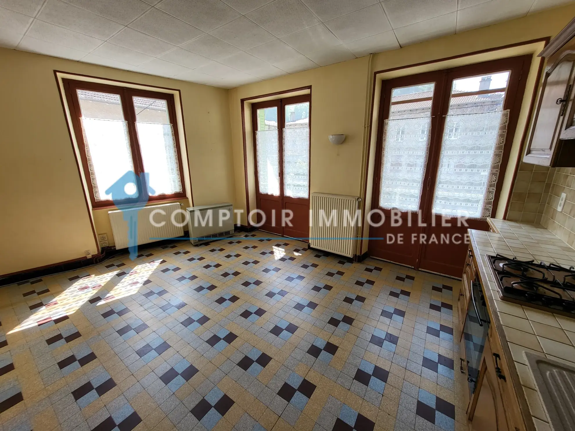 Maison de village T5 de 99 m² en Ardèche, ambiance nature et tranquillité 