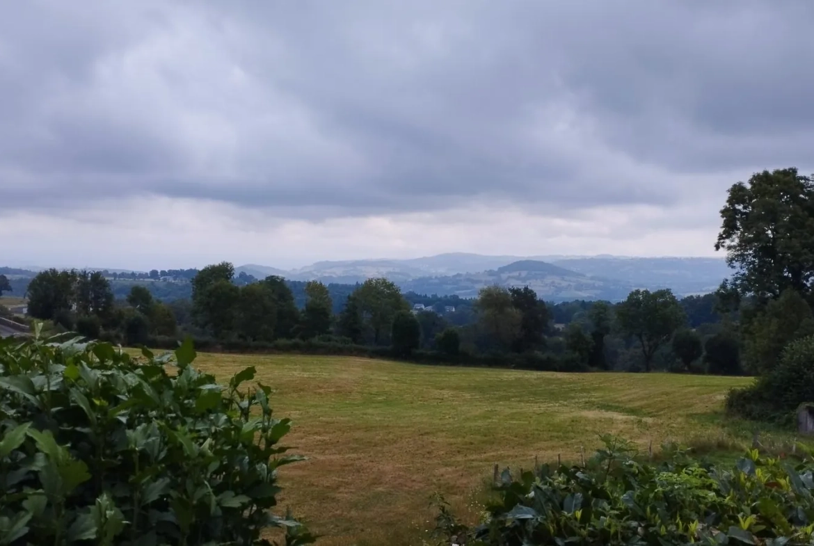 Maison individuelle de 120 m² avec jardin et parking à Jaleyrac 
