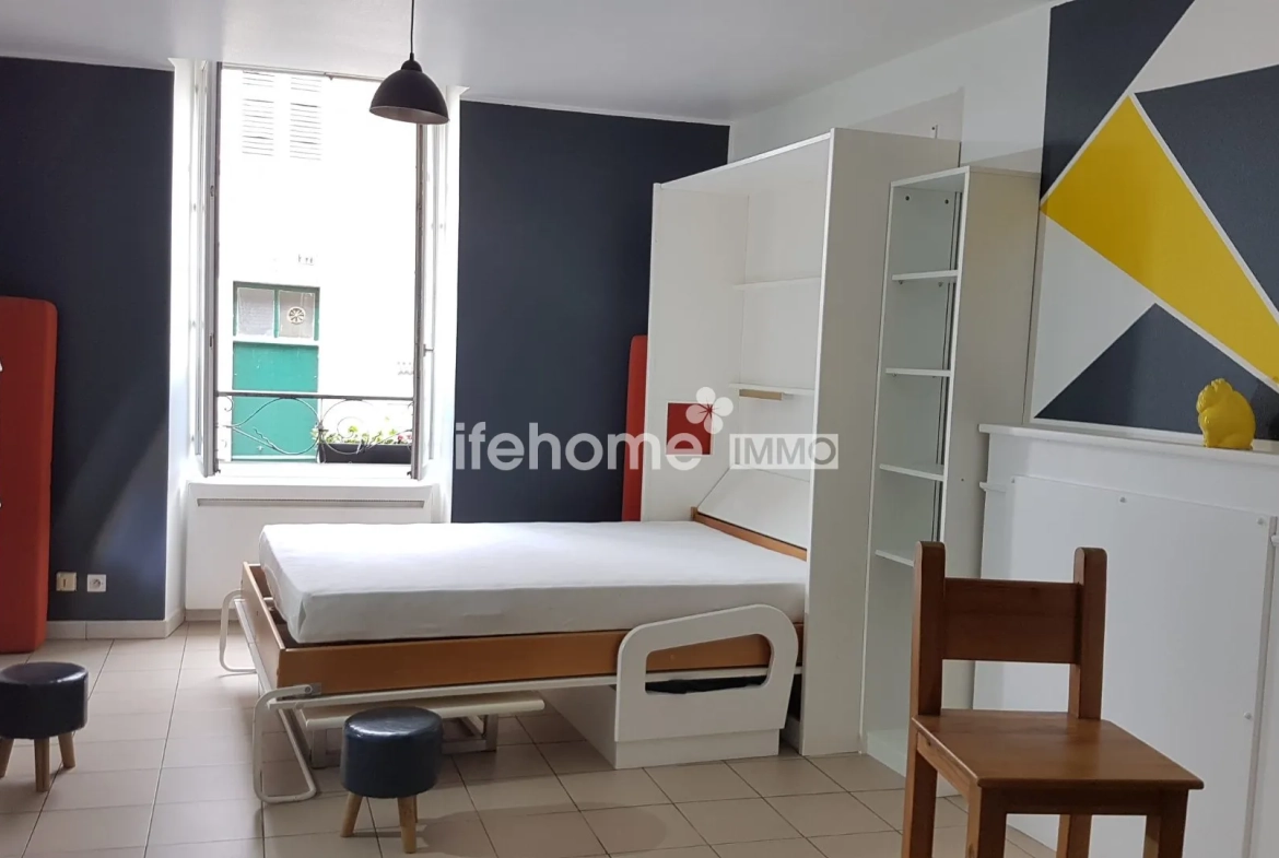 Immeuble à vendre à Guéret avec 3 logements et fort potentiel 
