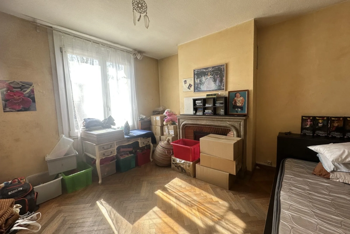 Immeuble de rapport à Roubaix avec rendement de 14,5 % - Investissement idéal 
