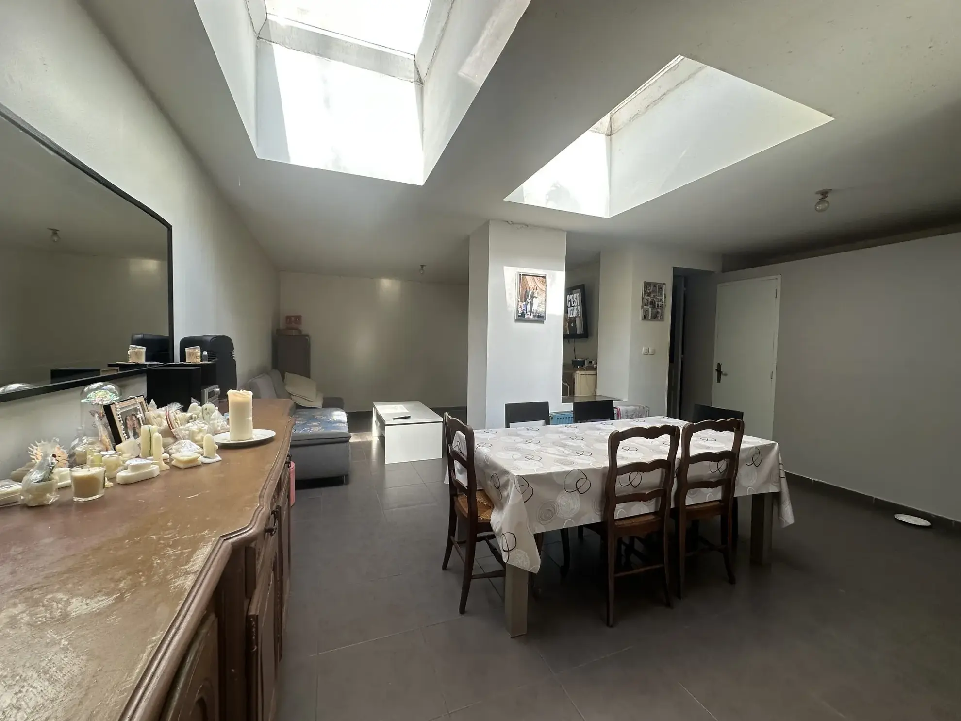 Immeuble de rapport à Roubaix avec rendement de 14,5 % - Investissement idéal 
