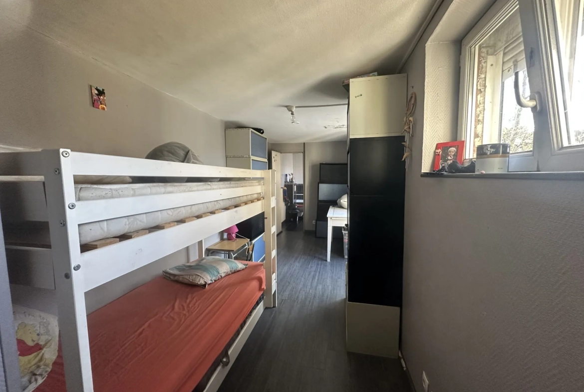 Immeuble de rapport à Roubaix avec rendement de 14,5 % - Investissement idéal 