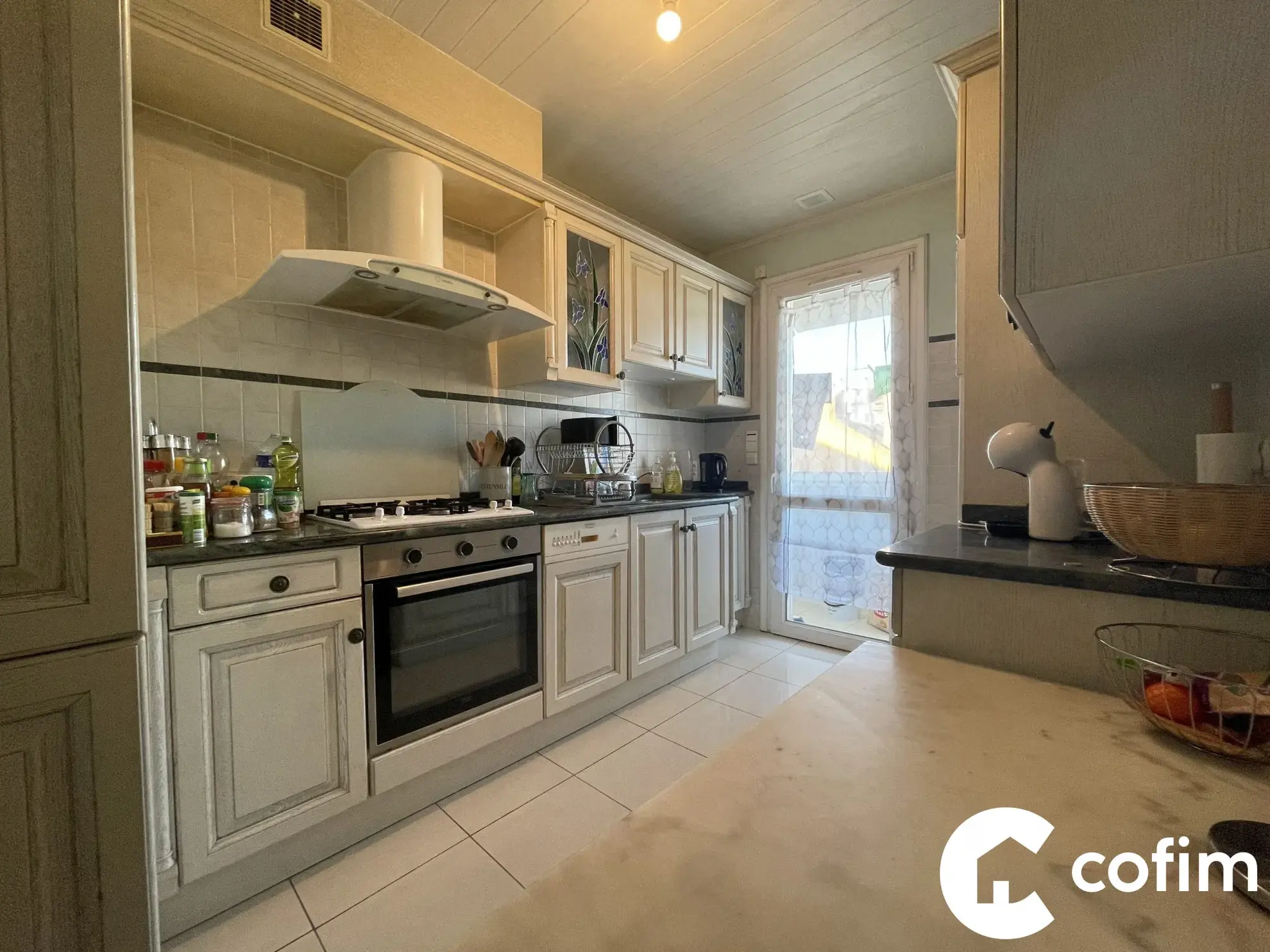 Appartement T3/T4 à vendre au cœur de Tarbes avec loggia, cave et garage sécurisé 