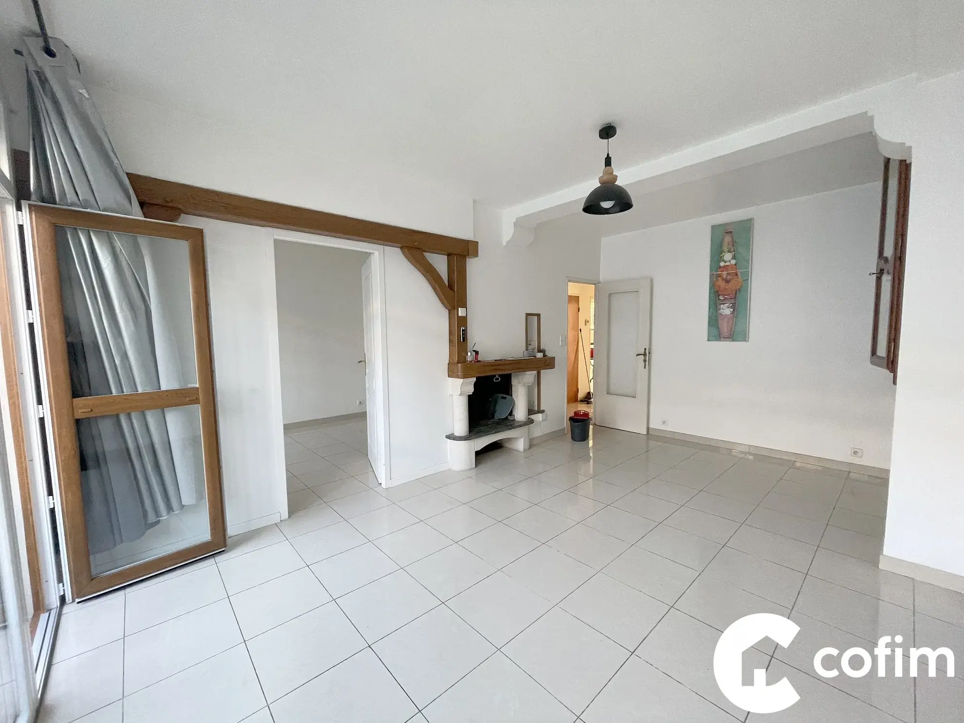 Appartement T3/T4 à vendre au cœur de Tarbes avec loggia, cave et garage sécurisé 