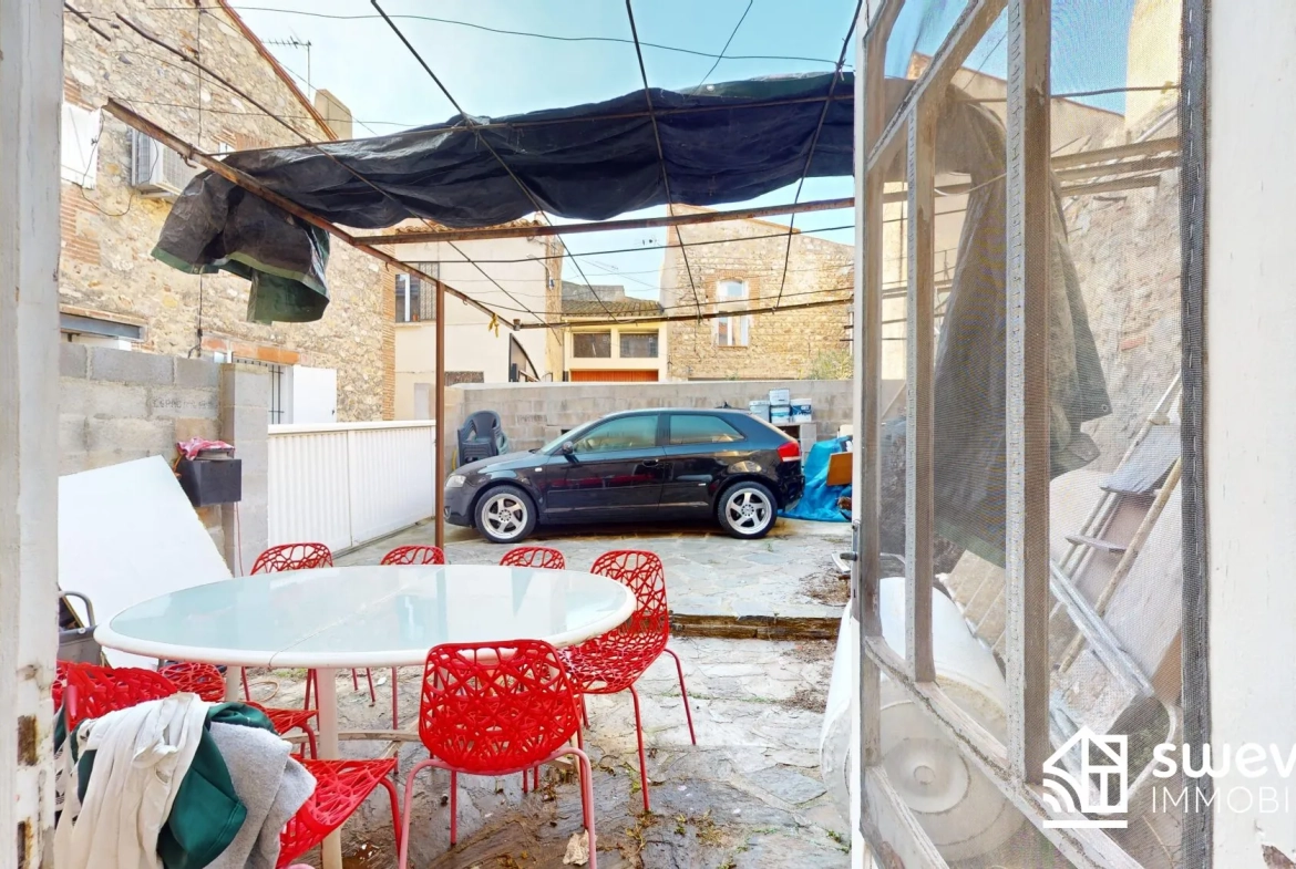 Belle maison de village T6 avec grande cour à Villamolaque — Opportunité à proximité de Thuir 
