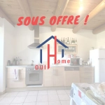Appartement T4 avec terrasse, terrain et cave à Mazet-Saint-Voy