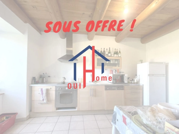 Appartement T4 avec terrasse, terrain et cave à Mazet-Saint-Voy