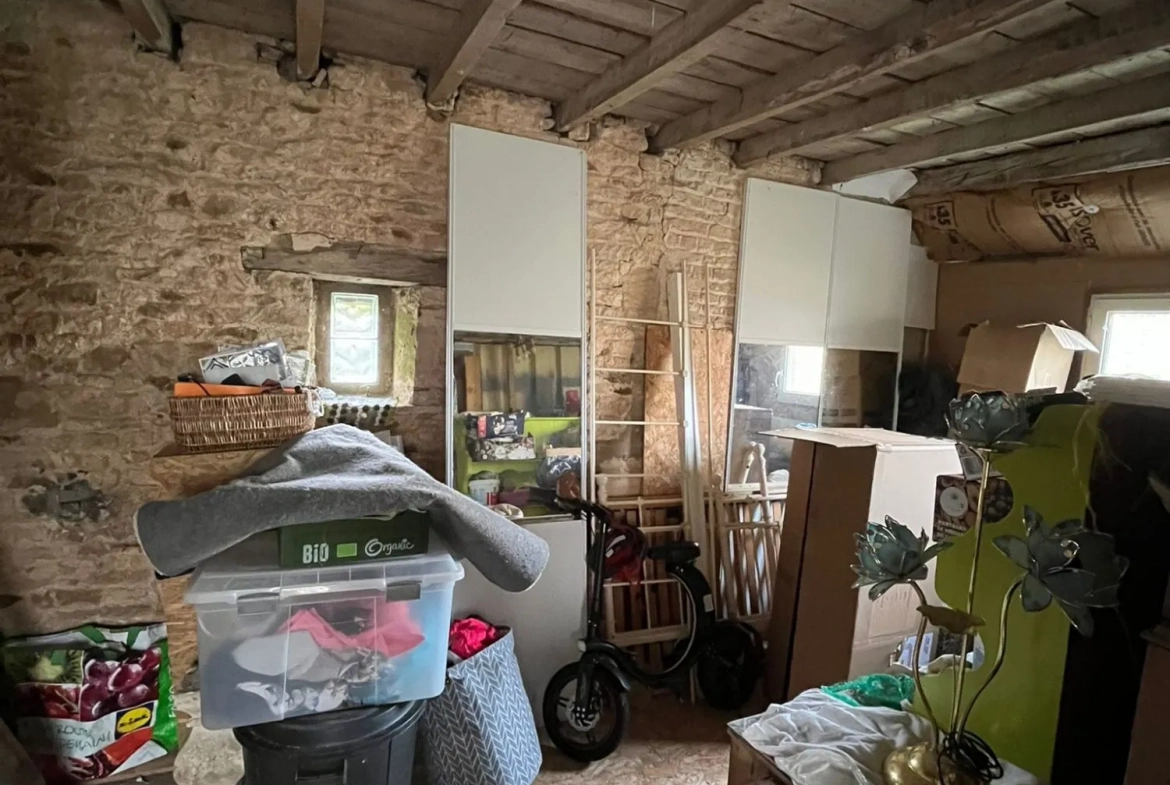 Charmante maison en pierre de 80 m² avec jardin à Argentan 