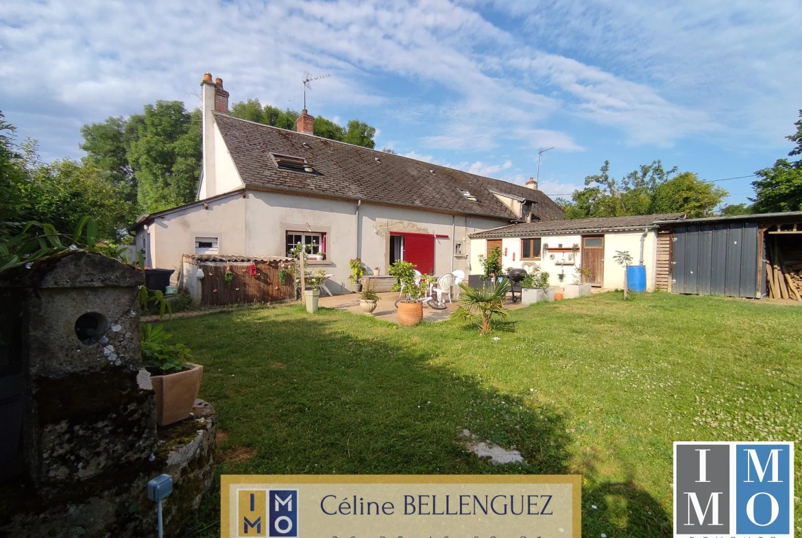 Maison 3 chambres à Villequiers avec terrasse et dépendances 