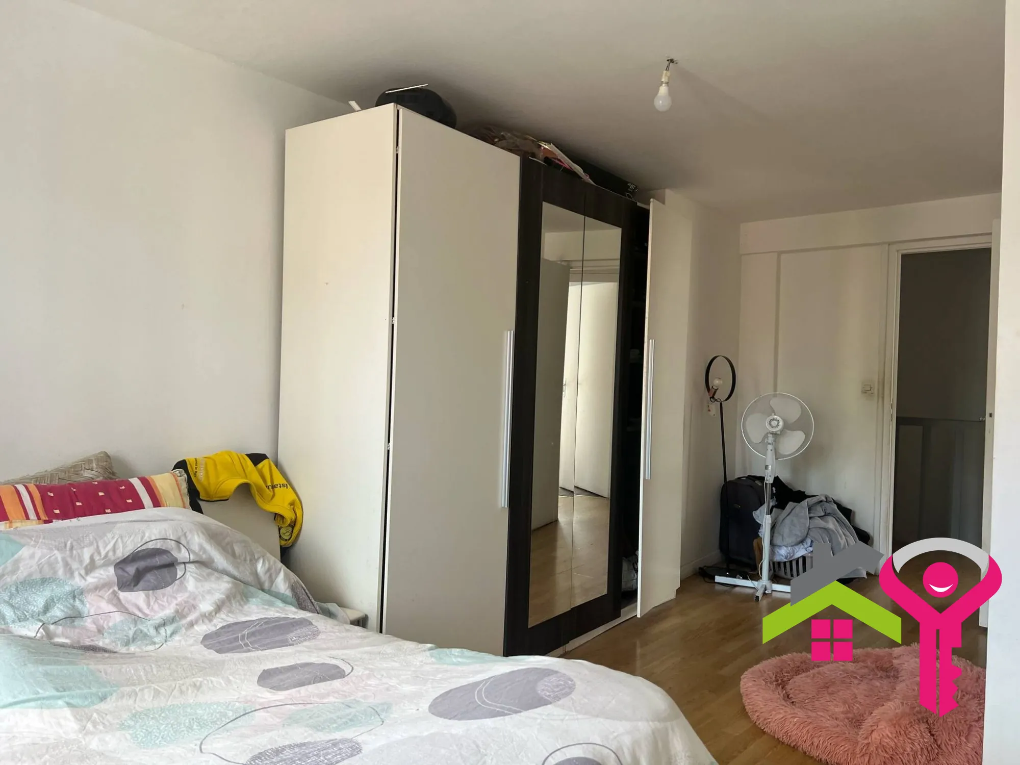 Immeuble de rapport à Douchy-les-Mines avec maison et local commercial à vendre 