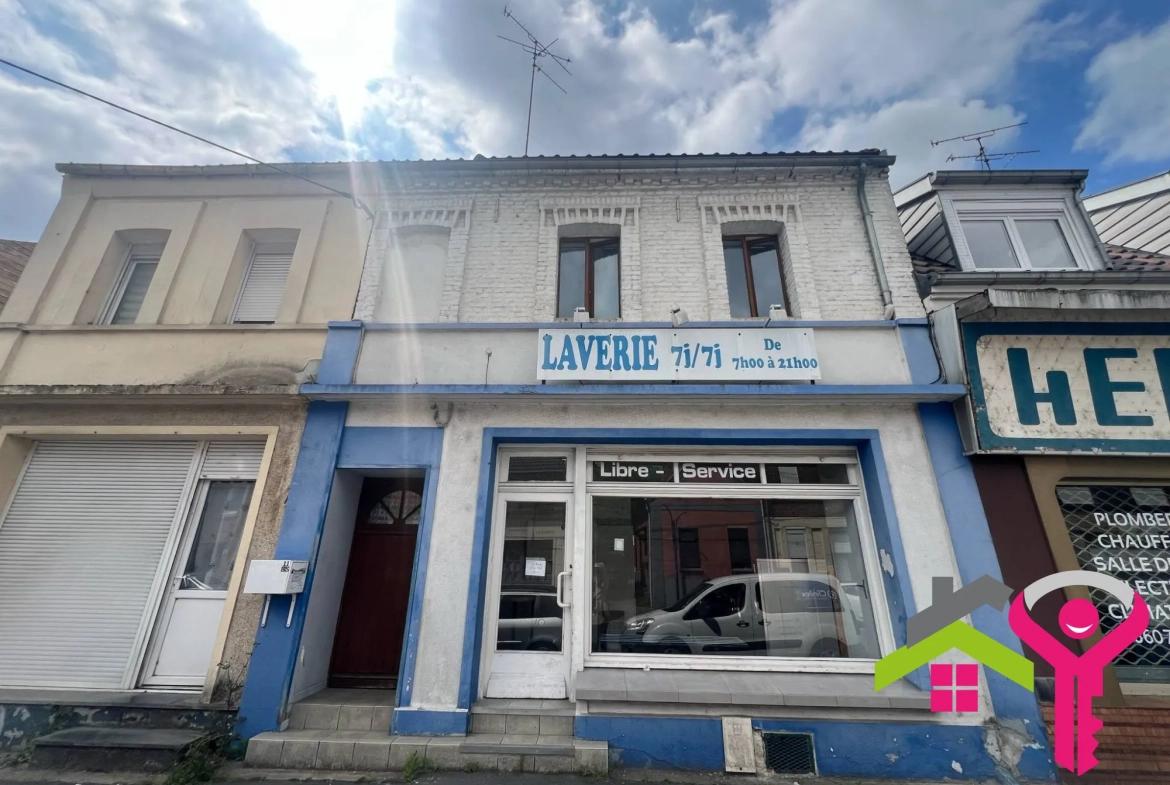 Immeuble de rapport à Douchy-les-Mines avec maison et local commercial à vendre 