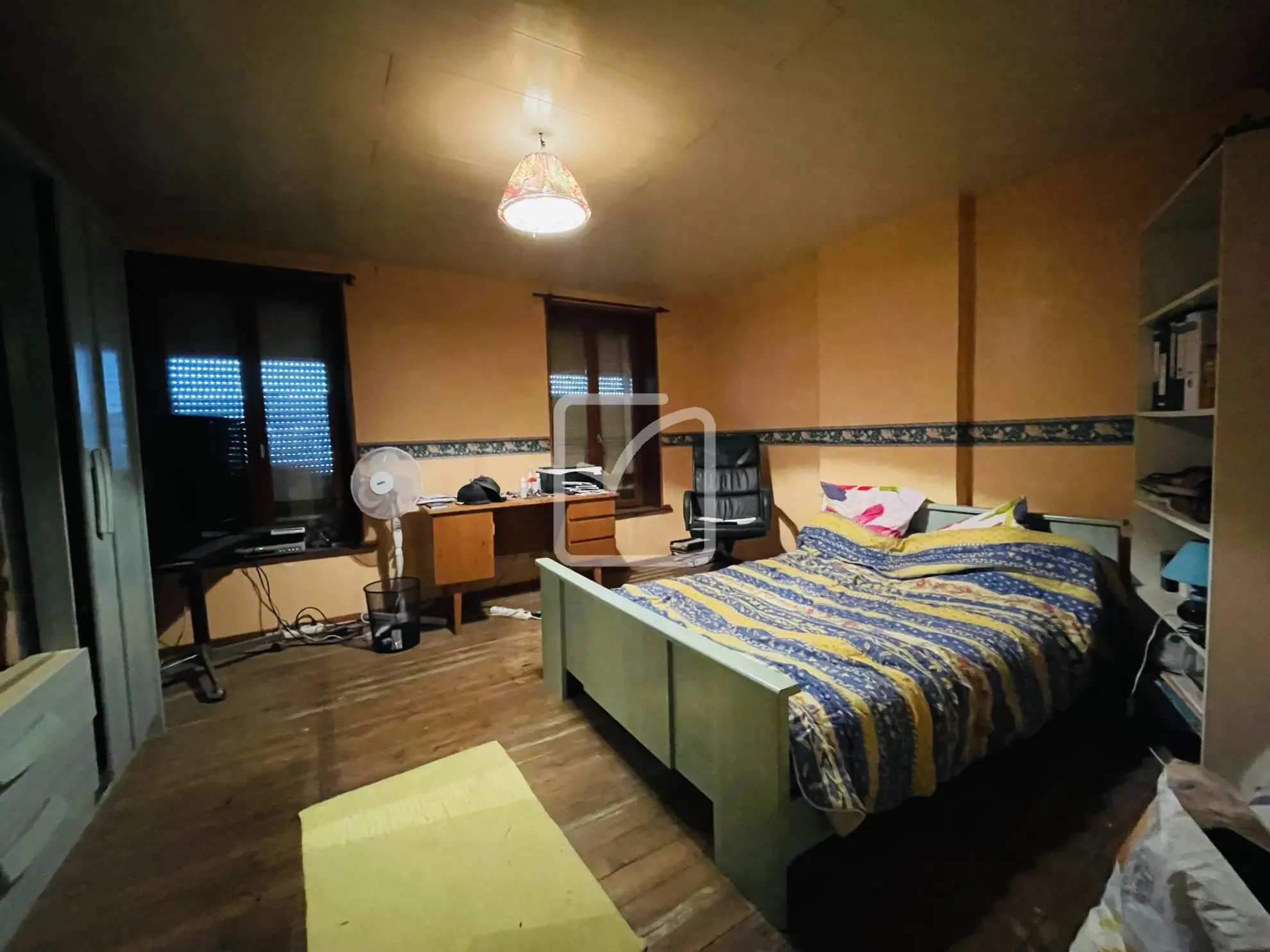 Belle maison familiale à Feignies avec grand terrain et proches commodités 