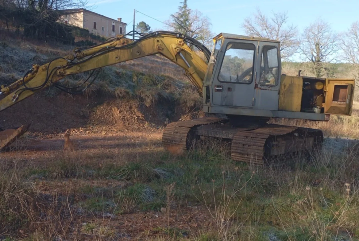 Étang privé de 1,6 ha classé pisciculture à vendre près de Périgueux 
