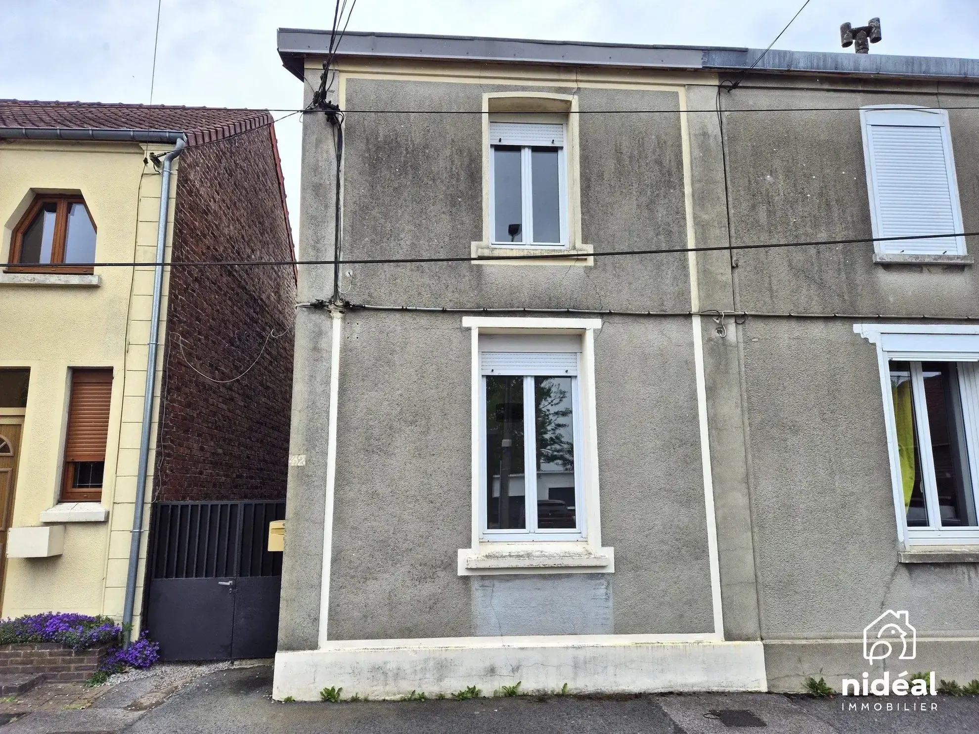 Maison semi-individuelle à vendre à Aulnoye-Aymeries de 62 m² avec terrain clôturé 