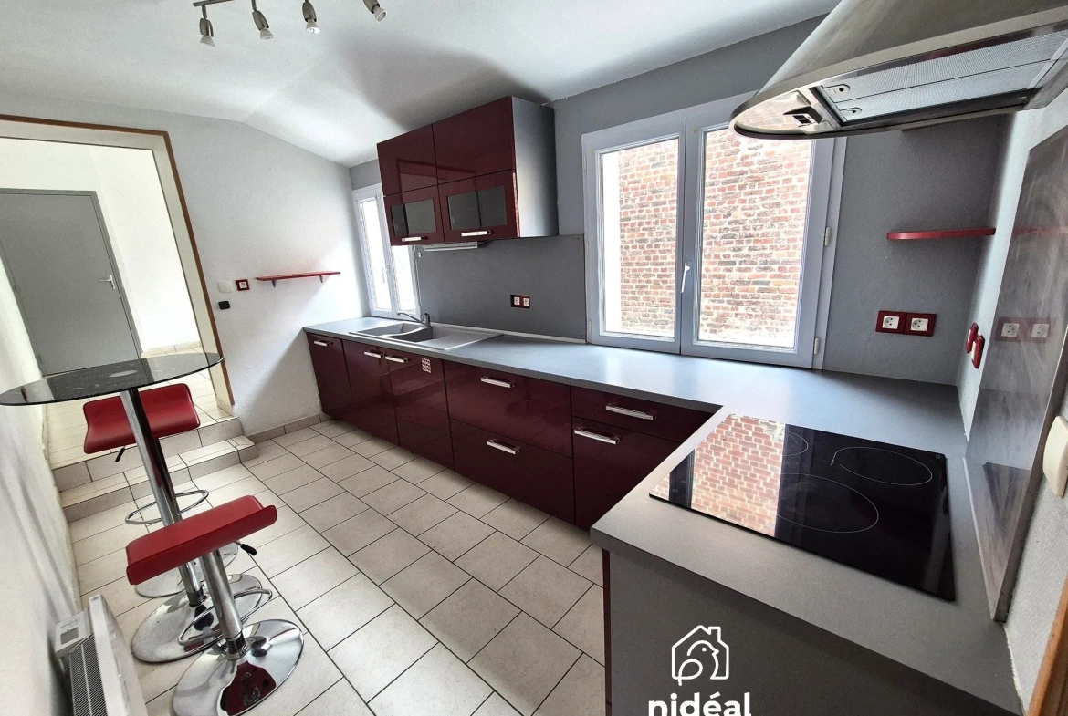 Maison semi-individuelle à vendre à Aulnoye-Aymeries de 62 m² avec terrain clôturé 
