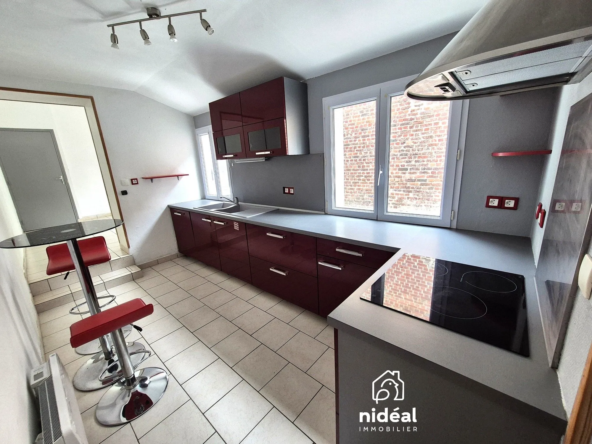 Maison semi-individuelle à vendre à Aulnoye-Aymeries de 62 m² avec terrain clôturé 