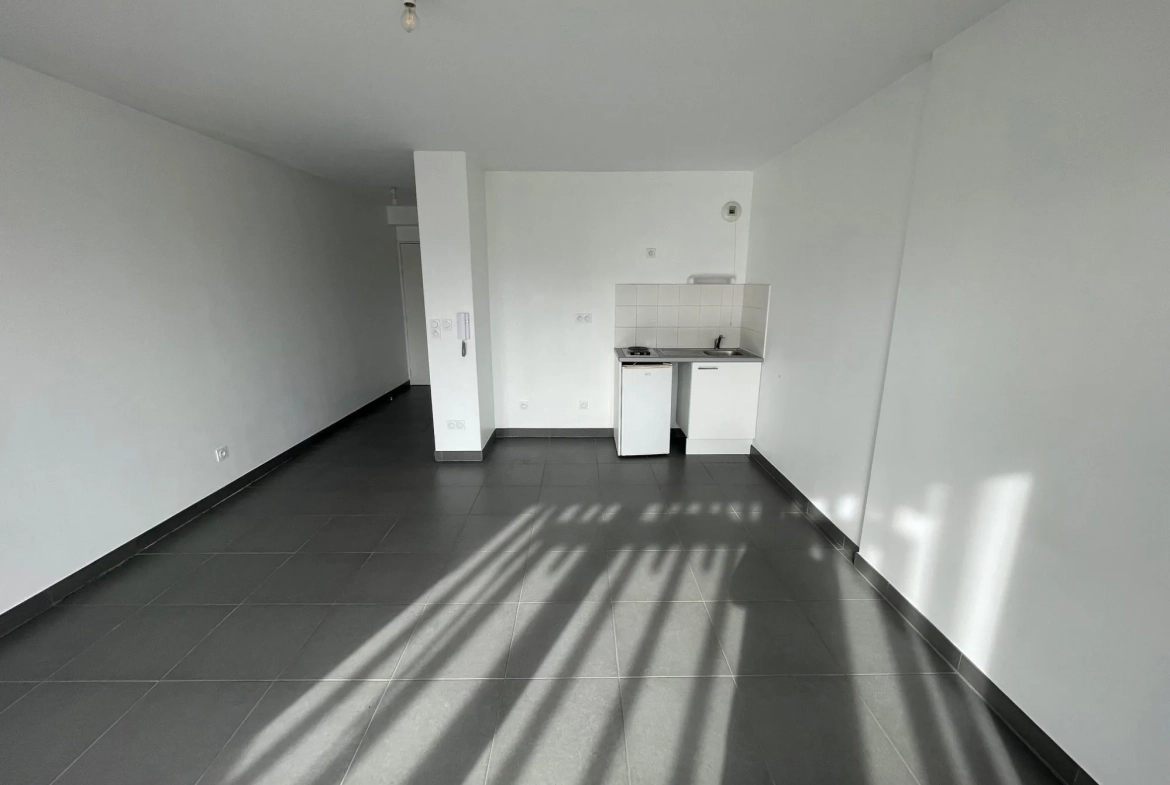 A vendre T1 avec terrasse ensoleillée à Montpellier – 30 m²résidence sécurisée 