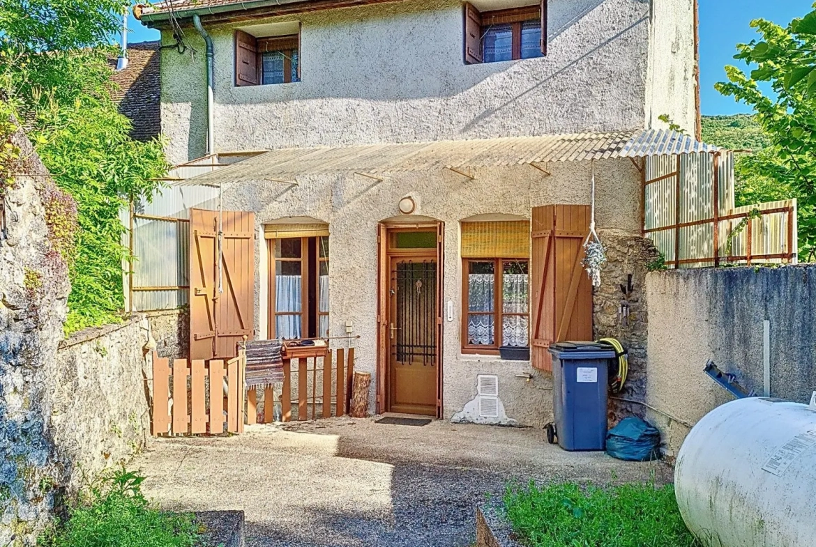 Maison ancienne avec cave et grange à vendre à Crêot - Axes Couches-Nolay 