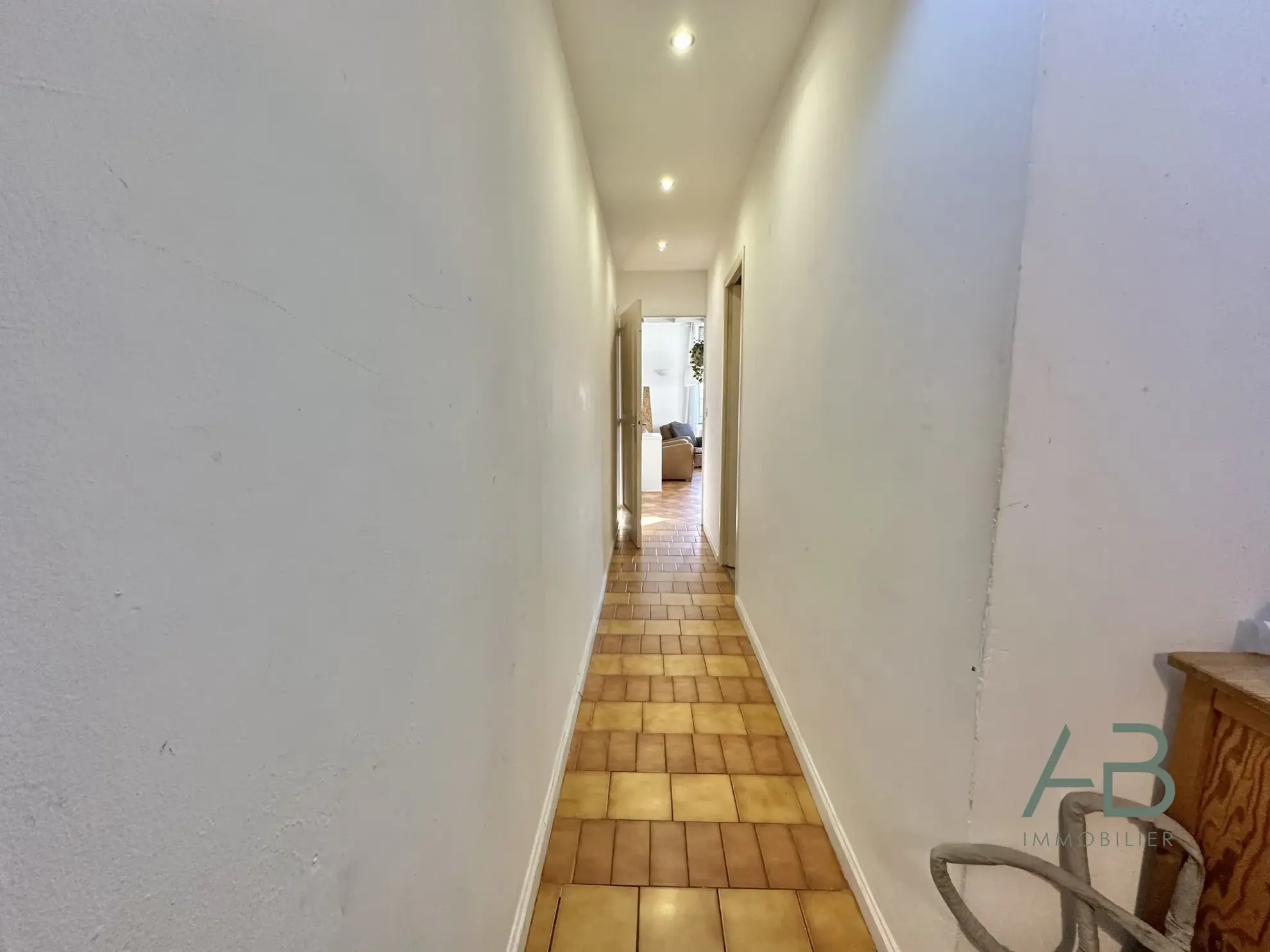 A vendre à Lille Wazemmes, bel appartement T3 lumineux de 71 m² 