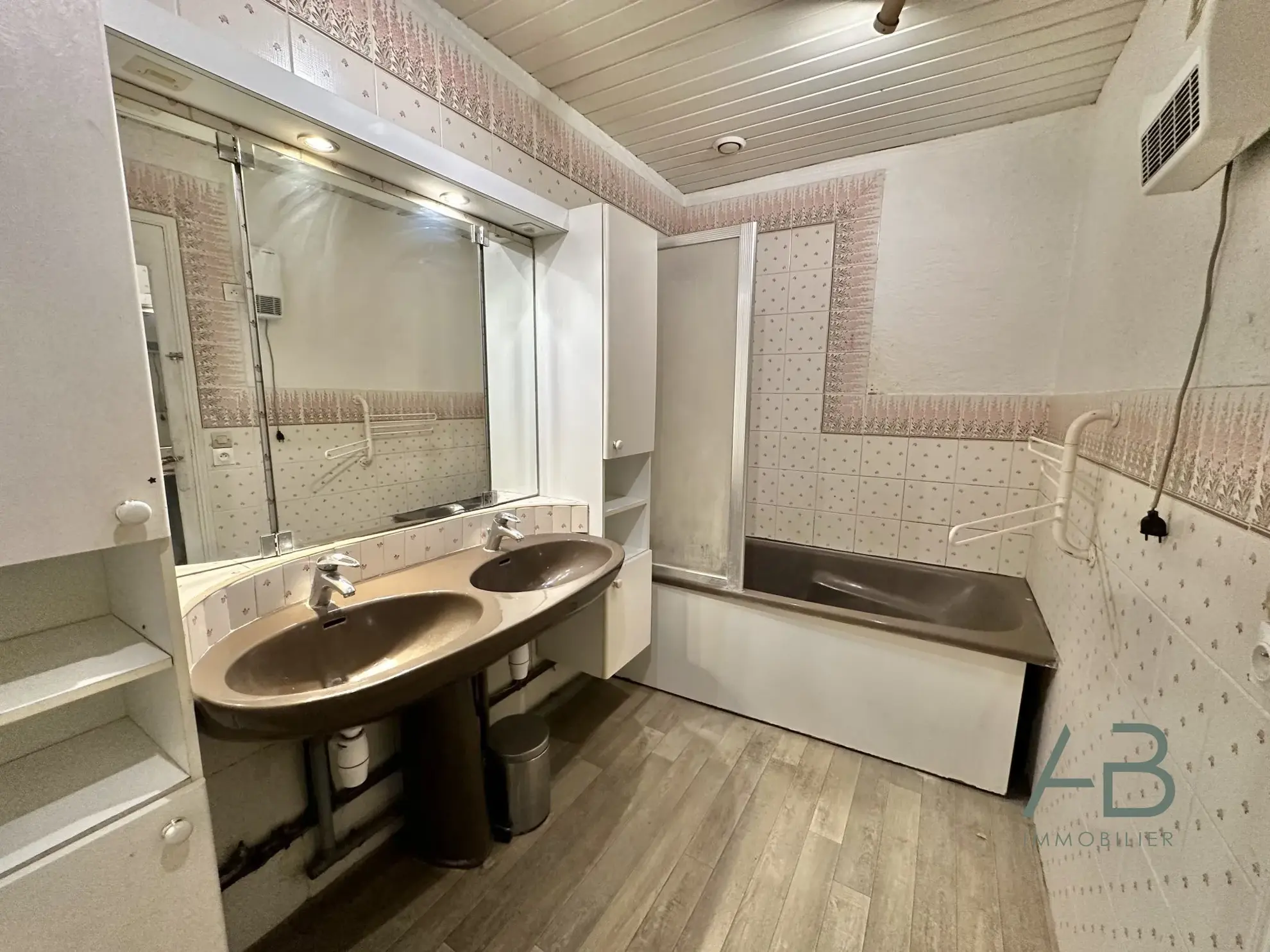 A vendre à Lille Wazemmes, bel appartement T3 lumineux de 71 m² 