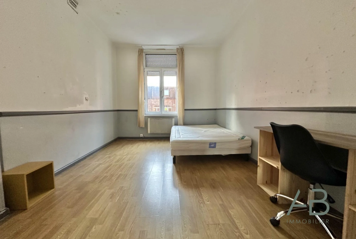 A vendre à Lille Wazemmes, bel appartement T3 lumineux de 71 m² 