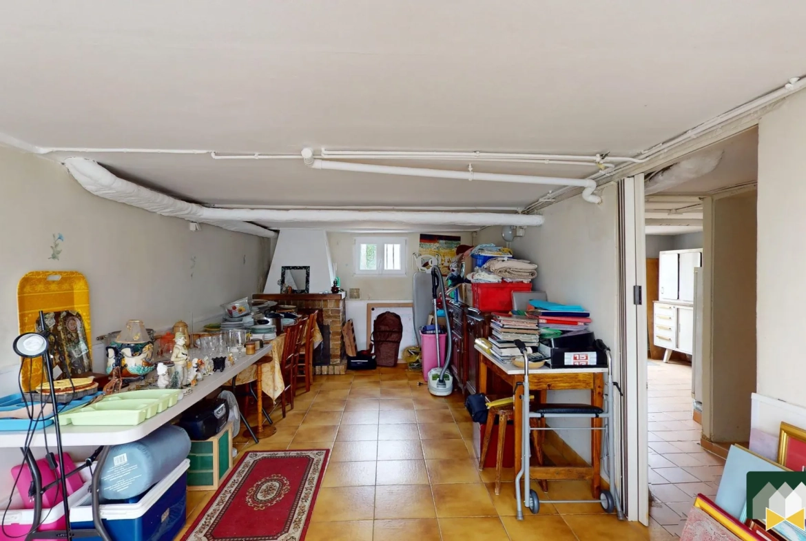 Maison familiale avec sous-sol et garages à Champhol, parfait premier achat 