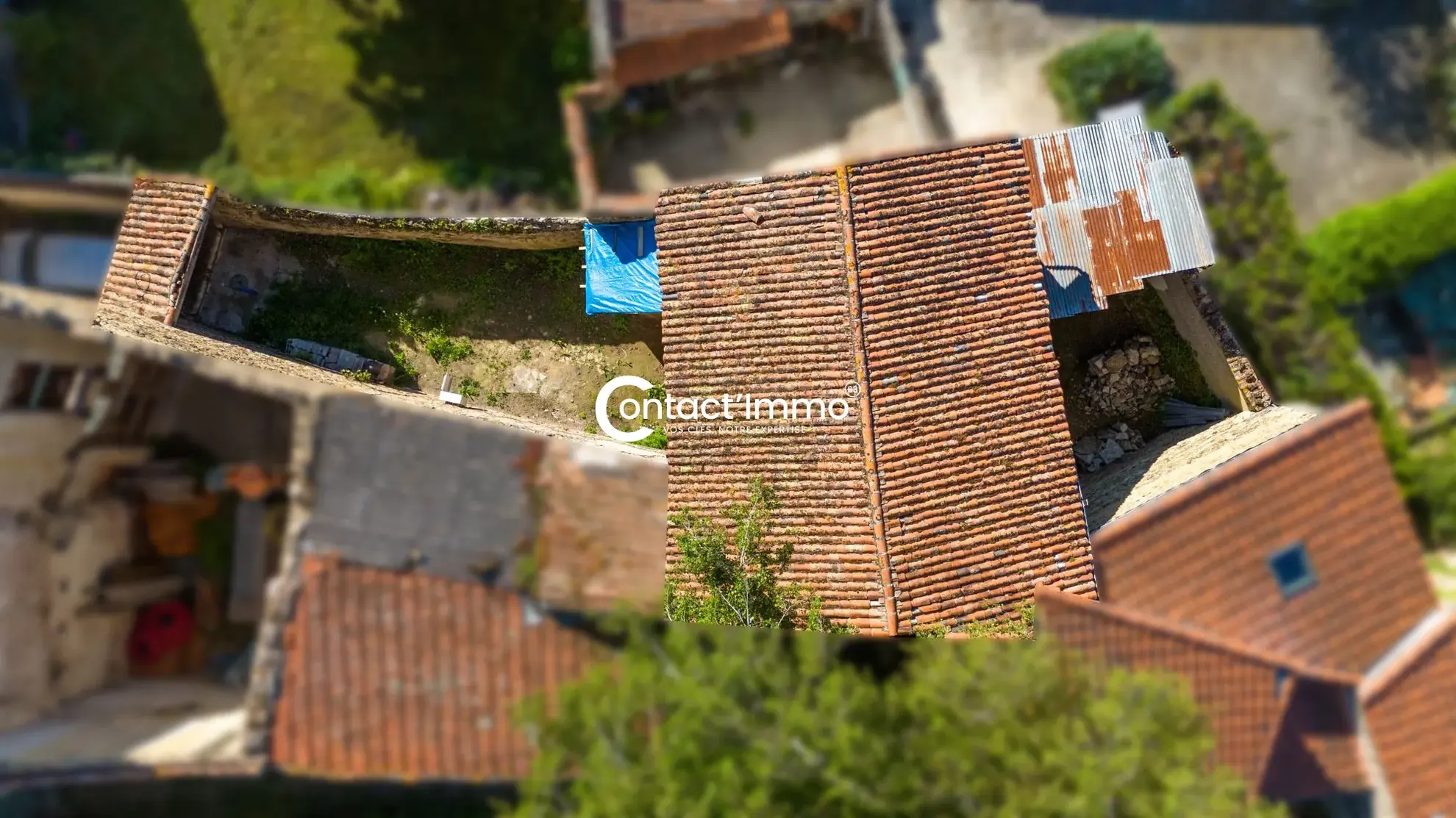 Grange viabilisée à transformer en maison à Billom - Potentiel 90m² 