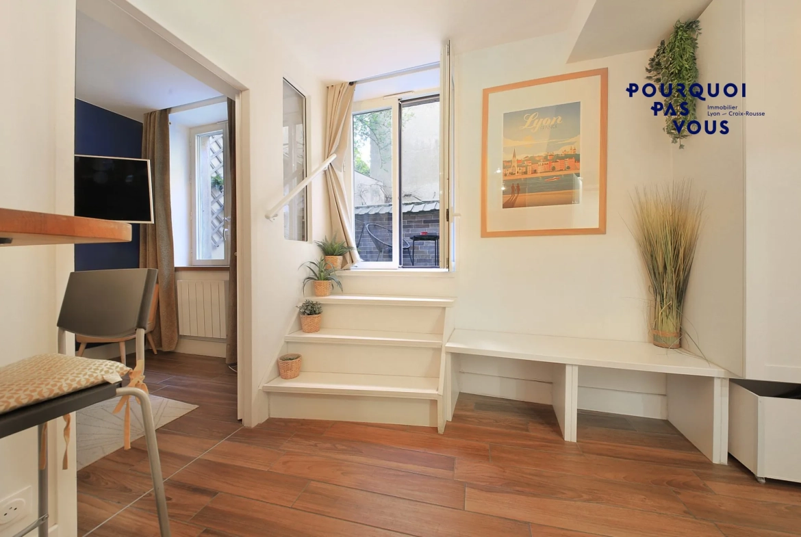 Appartement rénové avec terrasse privative à Lyon – Opportunité unique 