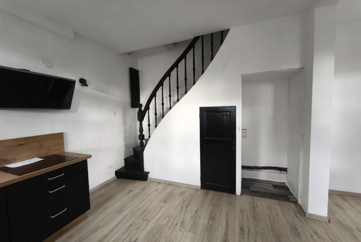 Maison rénovée avec 2 chambres à Segré-en-Anjou-Bleu - Idéal primo-accédant ou investisseur 