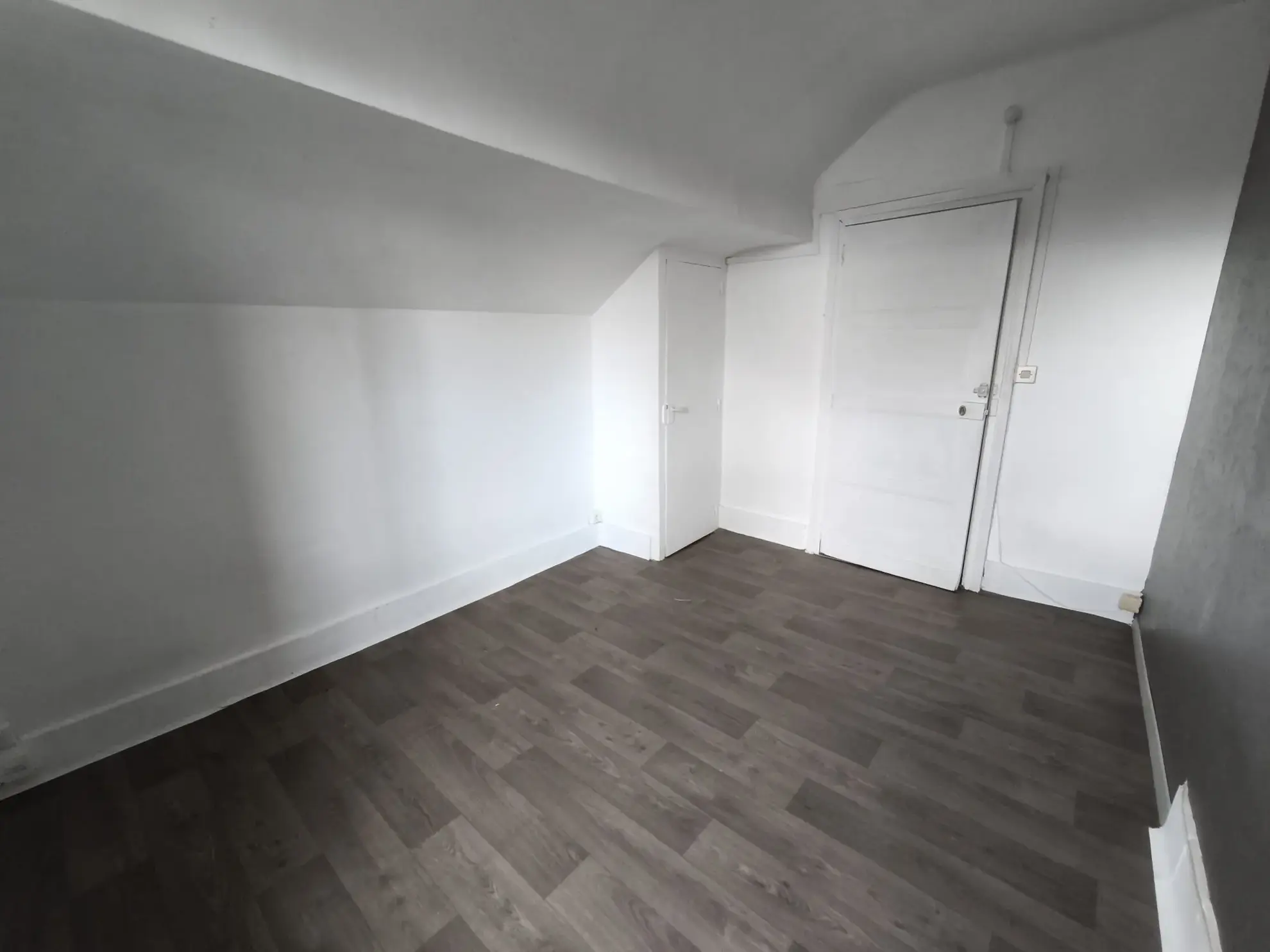 Maison rénovée avec 2 chambres à Segré-en-Anjou-Bleu - Idéal primo-accédant ou investisseur 